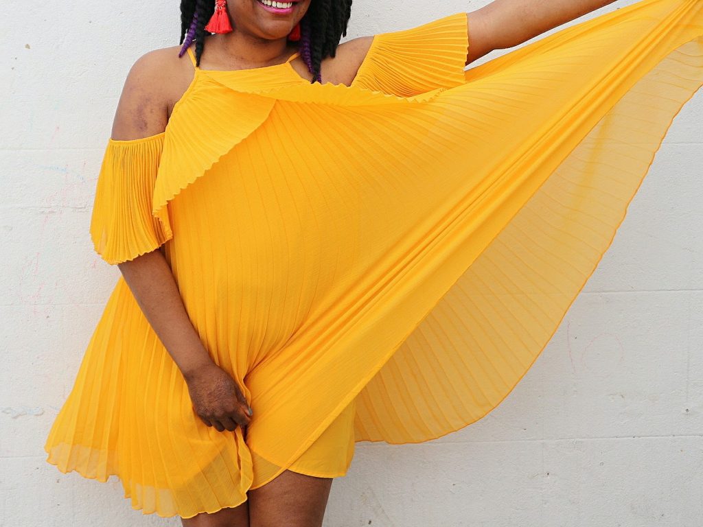 Fashion Blog - Mummy style - ASOS pleated dress - Style blog - over 30 style -Summer Dress Edit for Mums With Tume - Mums That Slay =