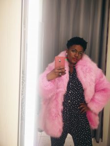 Pink faux fur Fashion blog mom style blog coat MAMA WANTS A SUPERFLY FAUX FUR COAT